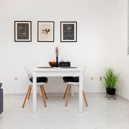 Apartman Nevera Adults Only Rovinj Exterior foto